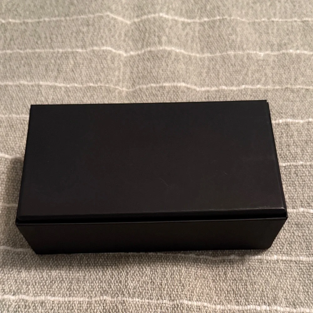 CHANEL sunglasses Black Box with instructions